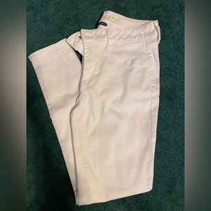 White American Eagle “Jegging” Jeans